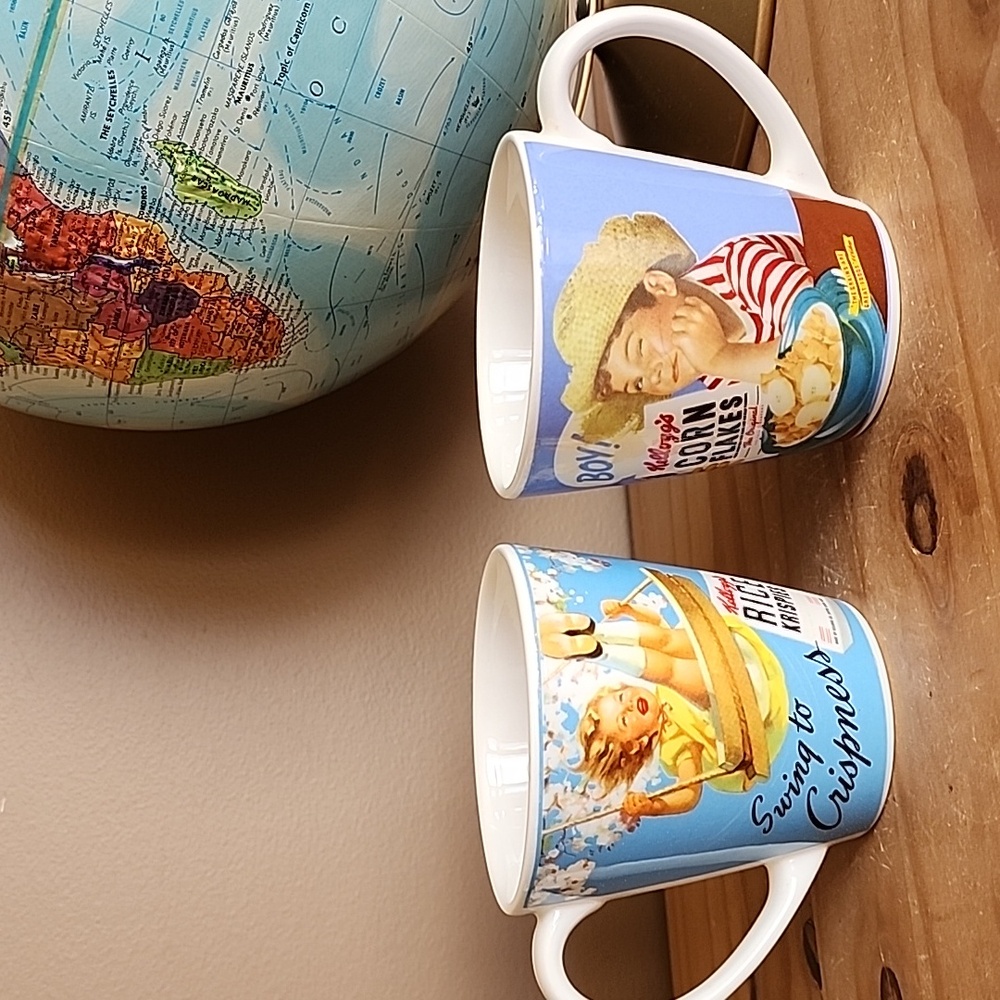 Vintage Kellogg's ceramic coffee mugs